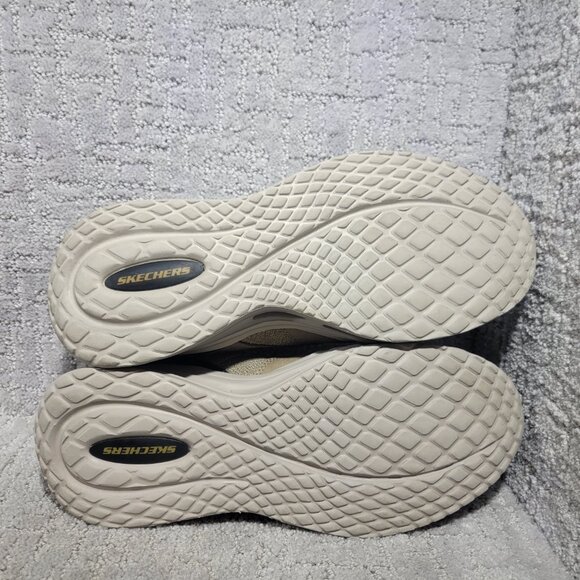 Skechers Arch Fit Orvan Germain 210460 Mens Size US 10.5 Slip On Sneakers Shoes - Picture 9 of 10